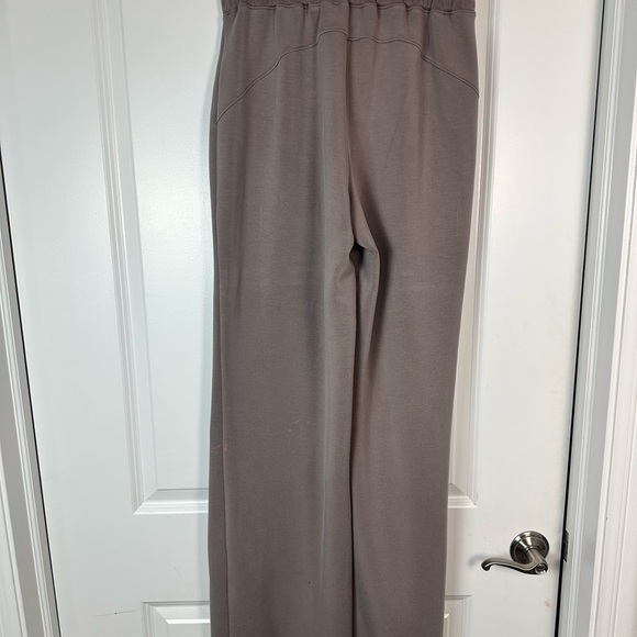 SPANX Air Essentials Wide Leg Pants - Smoke size medium - Picture 6 of 9